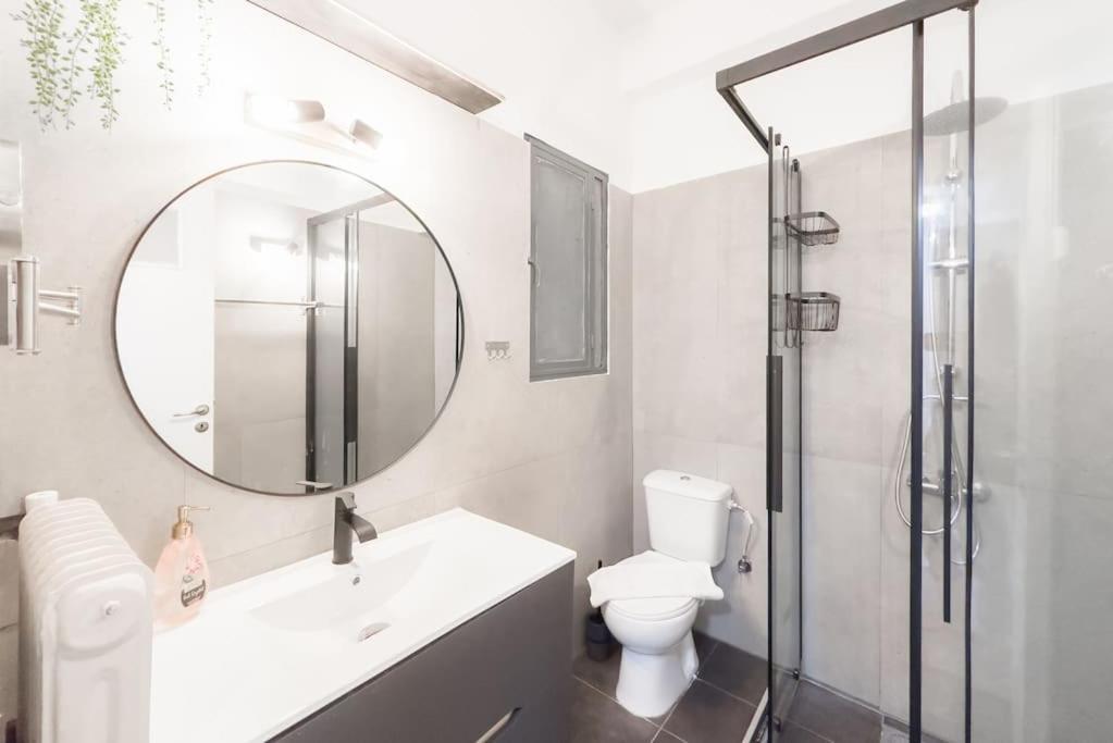 Spacious Urban Apt In The Heart Of Athene Buitenkant foto