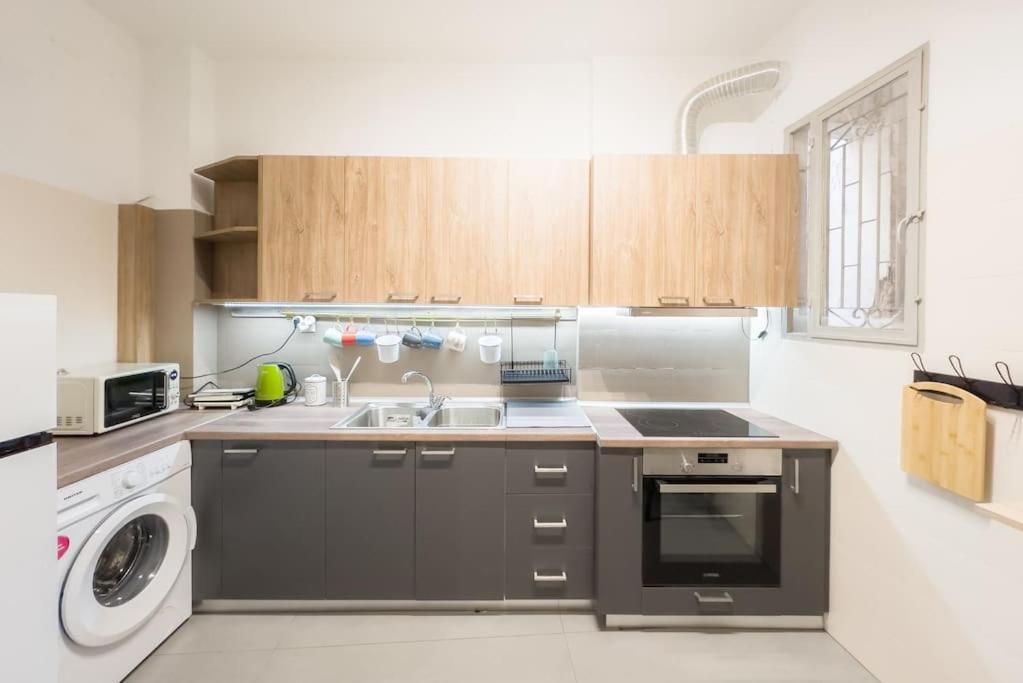 Spacious Urban Apt In The Heart Of Athene Buitenkant foto